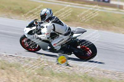 media/Apr-23-2023-TrackXperience (Sun) [[90816c9ee1]]/Level 2/session 2 turn 11/
